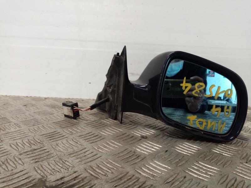 Retroviseur droit AUDI A4 BERLINA (B5) 1.8 Essence - 1