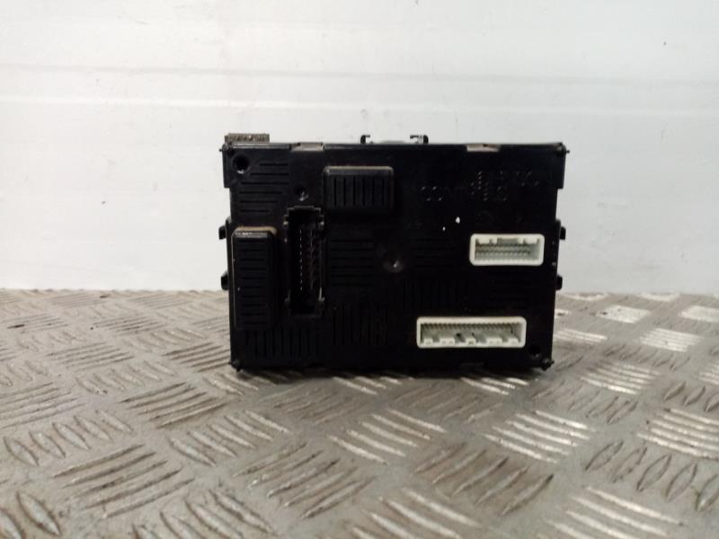 Boitier servitude moteur (BSM) RENAULT MODUS Confort Dynamique Essence - 1