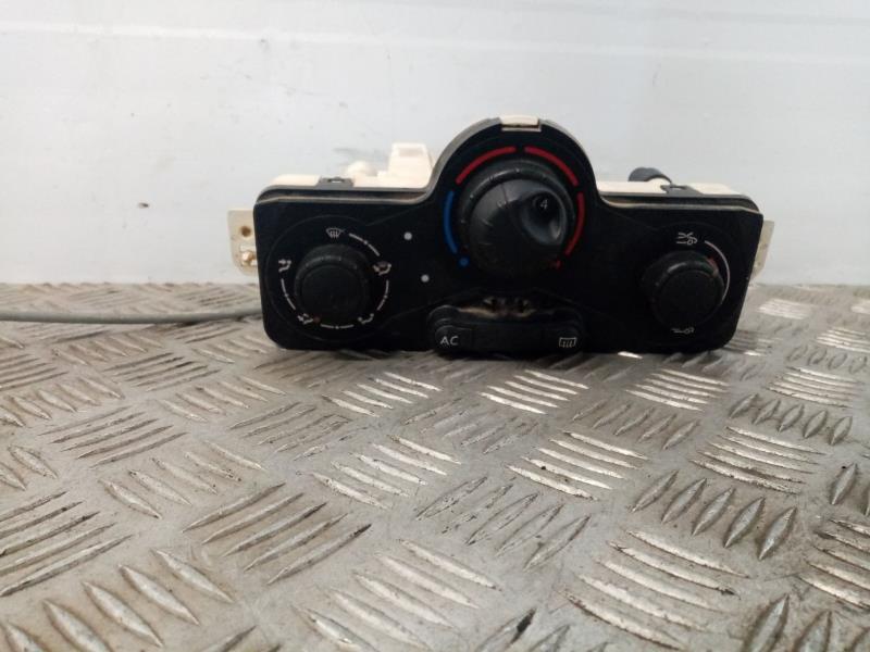 Commande chauffage RENAULT MODUS Confort Dynamique Essence - 1