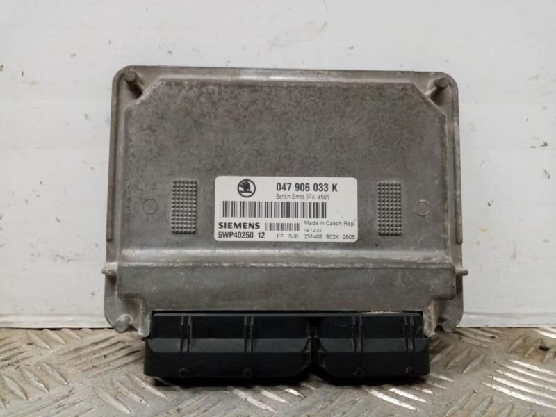 Centralina motore SKODA FABIA (6Y2/6Y3) 1.4 Gasolina - 1