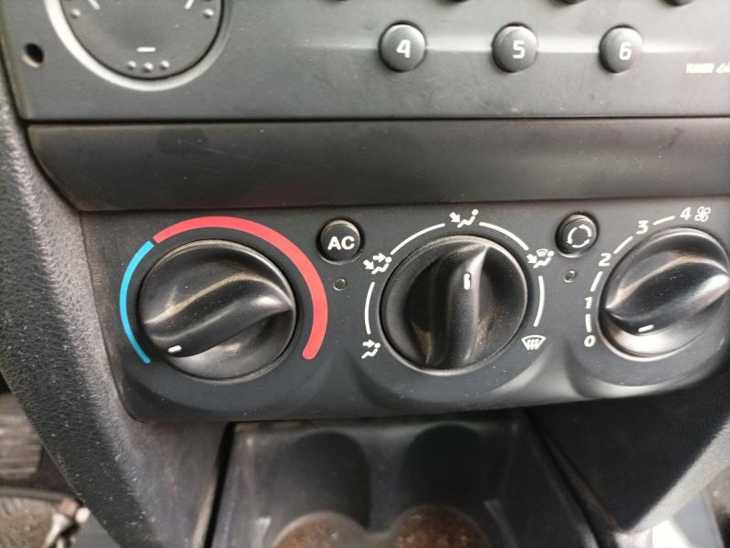 Commande chauffage RENAULT CLIO II (BB_, CB_) 1.5 dCi Diesel - 1