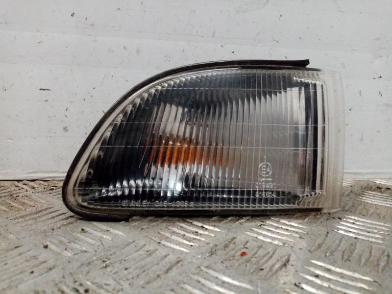 Gruppo ottico anteriore secondario destro (luci)(freccia) MITSUBISHI GALANT BERLINA (EA0) 2.4 GDI CAT Gasolina - 1