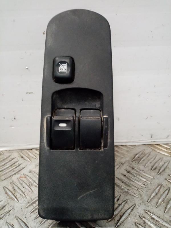 Interruttore lavacristalli anteriore sinistro MITSUBISHI COLT BERLINA 3 (CZ) * Gasolina - 1