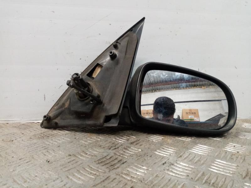 Retrovisor derecho OPEL CORSA C Diésel - 1