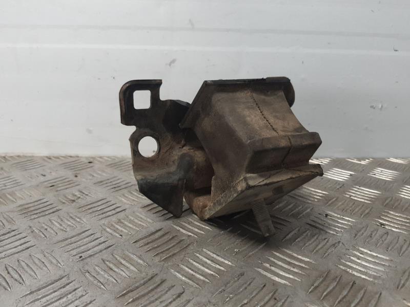 Support moteur NISSAN PATHFINDER (R51) 2.5 dCi Diesel CAT Diesel - 1
