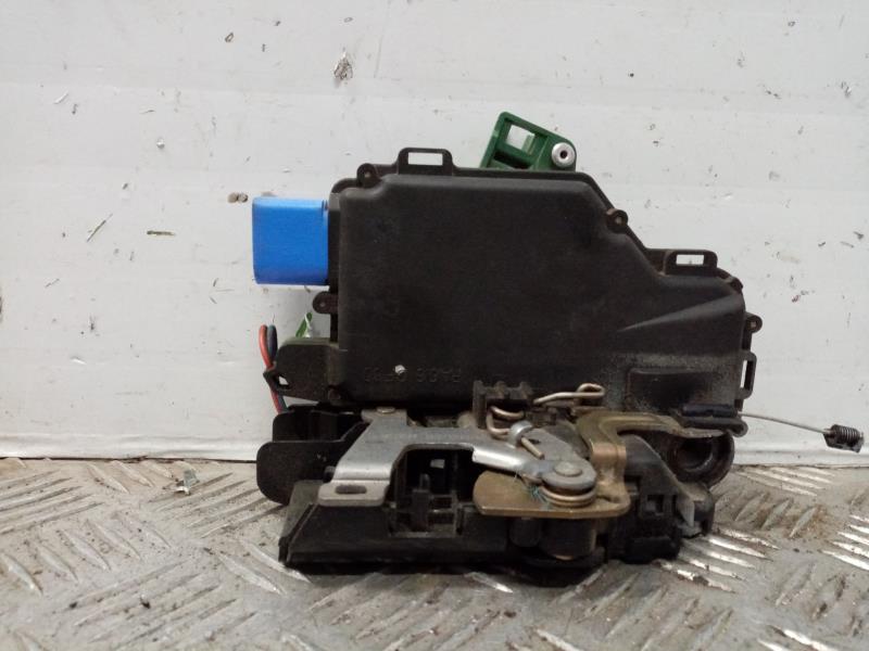 Serrure avant gauche SEAT IBIZA (6L1) 1.4 16V Essence - 1