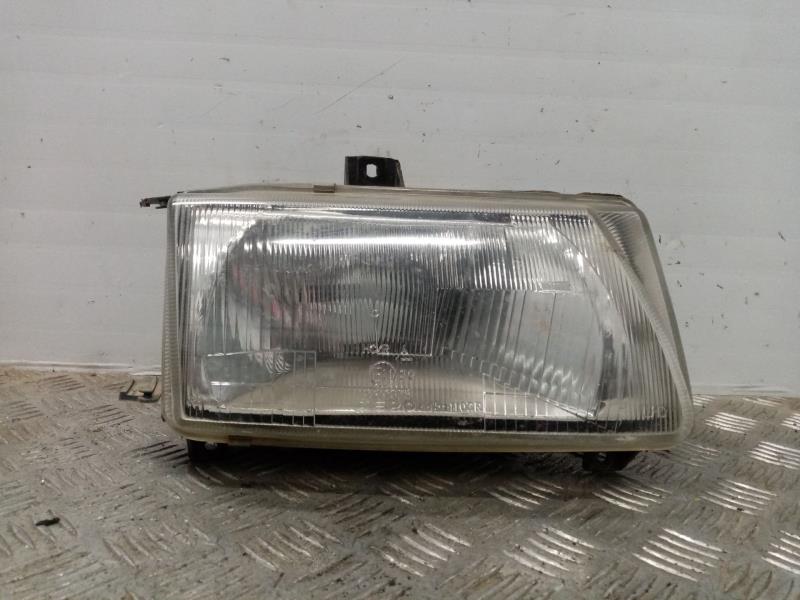 Gruppo ottico anteriore principale destro (luci)(faro) SEAT Cordoba 1.9 TDI DREAM  - 1