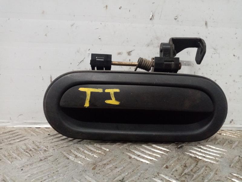 Maniglia portiera posteriore sinistra NISSAN SUNNY BERLINA (N14) 2.0 Diesel Diésel - 1