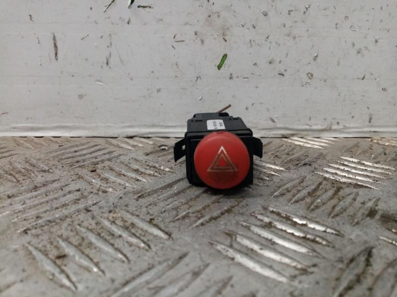 Bouton de warning SEAT IBIZA 1.9 TDI Diesel - 1