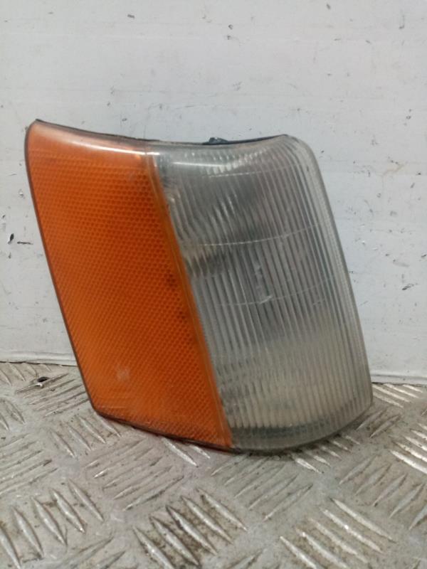 Gruppo ottico anteriore secondario destro (luci)(freccia) JEEP CHEROKEE (XJ) 4.0 190CV ERH Gasolina - 1