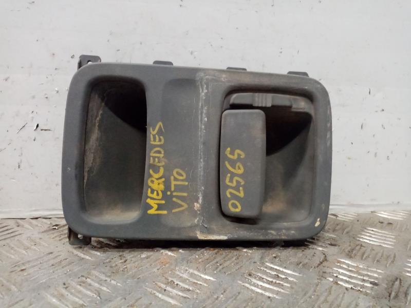 Maniglia interna posteriore destra MERCEDES-BENZ VITO (W639) BASIC, COMBI * Gasolina - 1
