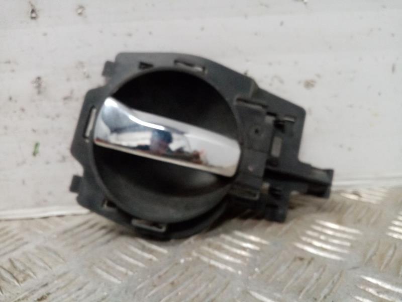 Maniglia interna anteriore destra CITROËN C3 * Diésel - 1