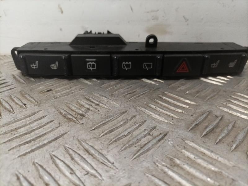 Bouton de warning CHRYSLER VOYAGER (RG) * Diesel - 1