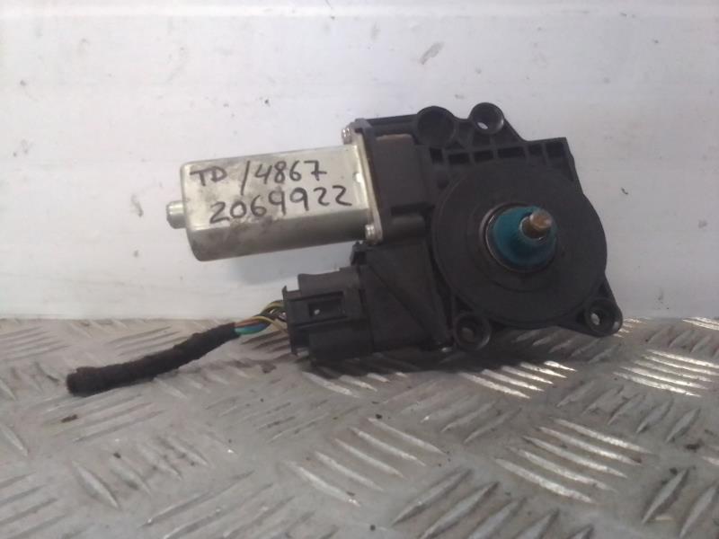 Motore alzacristalli posteriore destro BMW 1 (E87) 118 d Diésel - 1