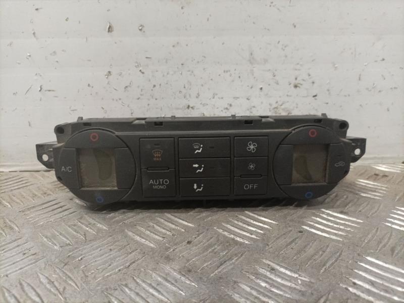 Commande chauffage FORD FOCUS BERLINA (CAP) * Essence - 1