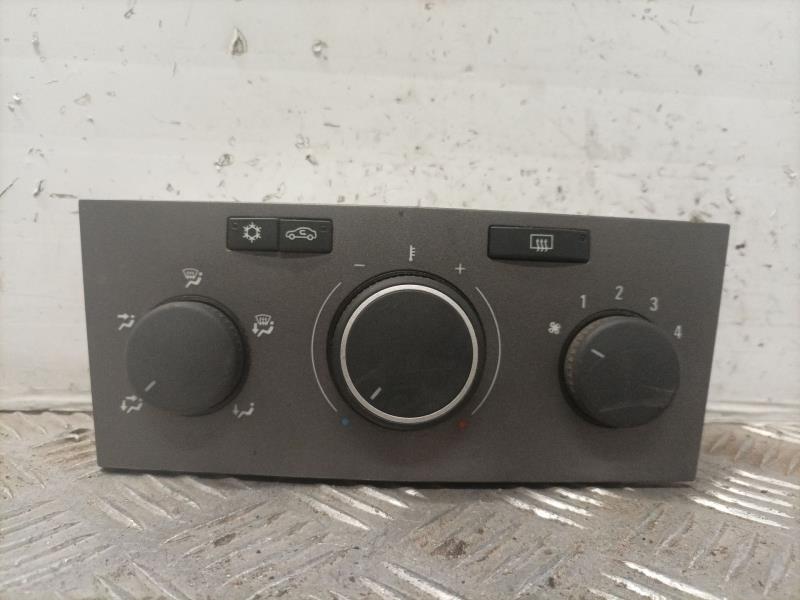 Commande chauffage OPEL ASTRA H BER. 1.7 16V CDTI Diesel - 1