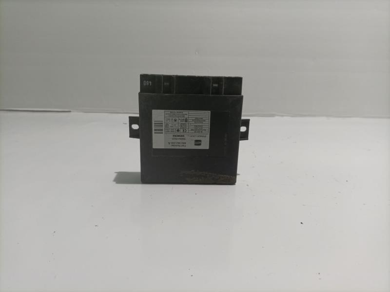 Module électronique SEAT CORDOBA BERLINA (6K2) 1.4 Essence - 1