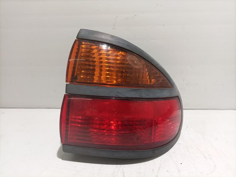 Fanale posteriore principale destro (luci) RENAULT LAGUNA (B56) 1.9 dCi Diesel CAT Diésel - 1