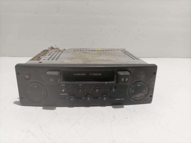 Autoradio originale RENAULT LAGUNA (B56) 1.9 dCi Diesel CAT Diésel - 1