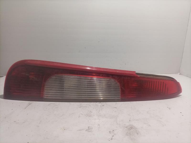 Fanale posteriore principale sinistro (luci) FORD FOCUS C-MAX (CAP) 1.6 TDCi CAT Diésel - 1