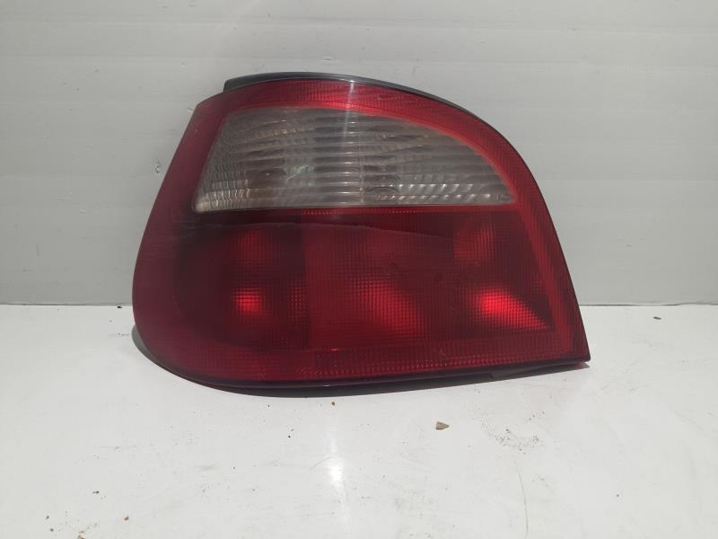 Fanale posteriore principale sinistro (luci) RENAULT MEGANE I FASE 2 BERLINA (BA0) 1.9 dTi Diesel Diésel - 1