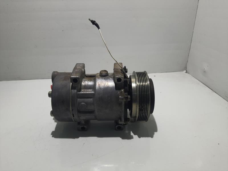 Compresseur clim RENAULT LAGUNA GRANDTOUR (K56) 1.9 dTi Diesel CAT Diesel - 1