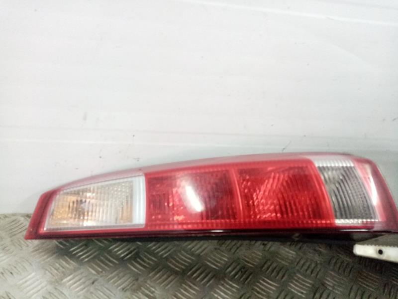 Fanale posteriore principale destro (luci) OPEL MERIVA * Diésel - 1