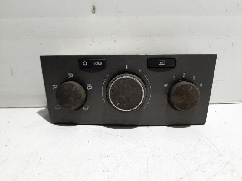 Commande chauffage OPEL ASTRA H BERLINA Enjoy Diesel - 1