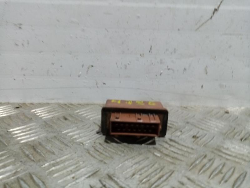 Module électronique PEUGEOT 206 Hatchback (2A/C) 1.4 i Essence - 1