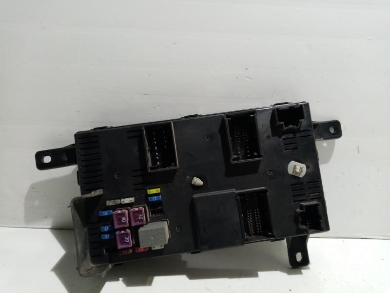 Boitier servitude moteur (BSM) KIA CARNIVAL * Diesel - 1