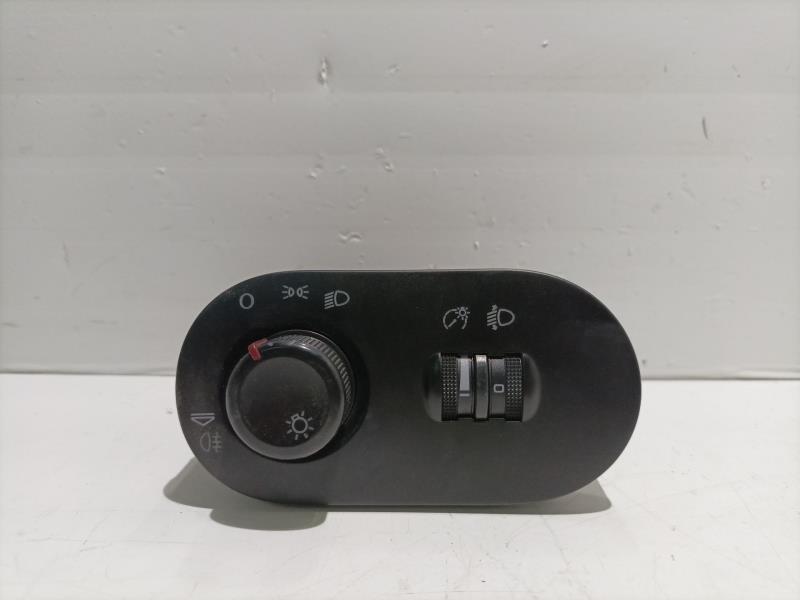 Commodo phare SEAT IBIZA III (6L1) 1.9 SDI Diesel - 1