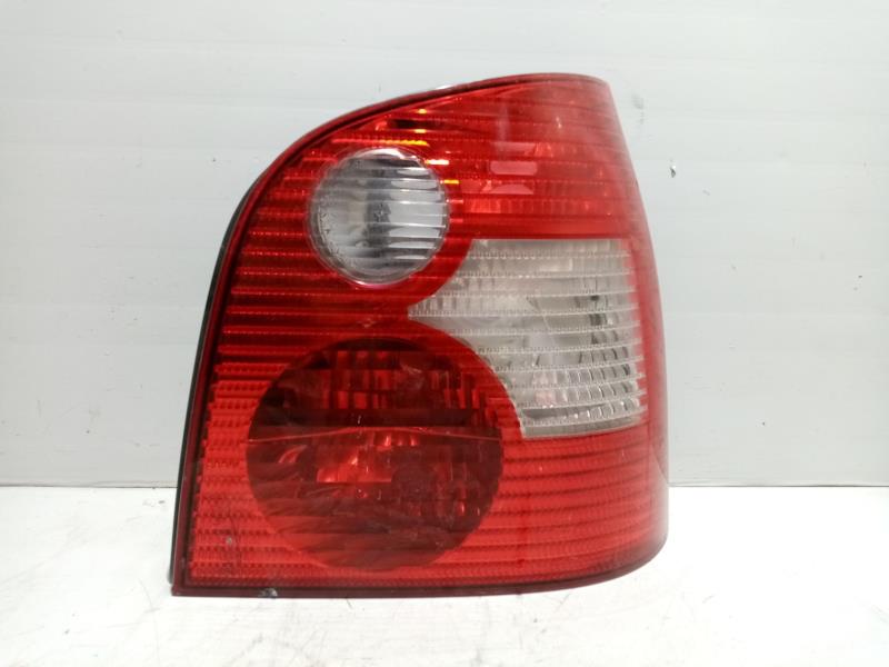 Fanale posteriore principale destro (luci) VOLKSWAGEN POLO (9N1) * Gasolina - 1