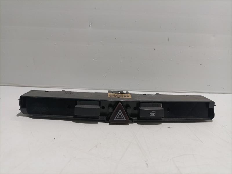 Bouton de warning OPEL ZAFIRA / ZAFIRA FAMILY B (A05) 1.7 CDTI Diesel - 1