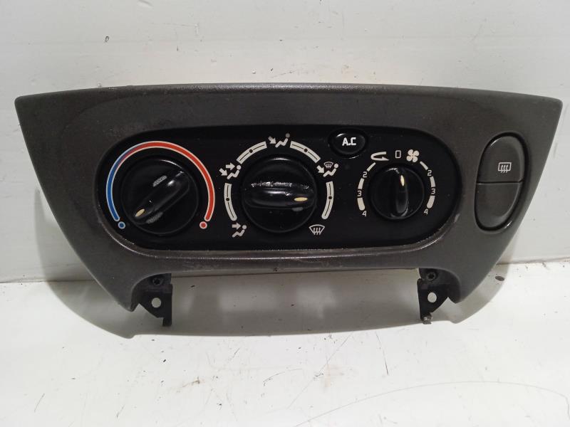 Commande chauffage RENAULT SCENIC 1.9 DCI Authentique Diesel - 1