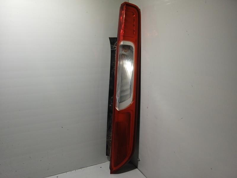 Feu arriere principal droit (feux) FORD FOCUS BERLINA (CAP) 1.6 TDCi CAT Diesel - 1