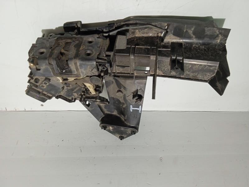 Serrure arriere gauche FORD FOCUS BERLINA (CAP) 1.6 TDCi CAT Diesel - 1