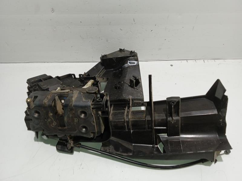 Serrure avant droit FORD FOCUS BERLINA (CAP) 1.6 TDCi CAT Diesel - 1