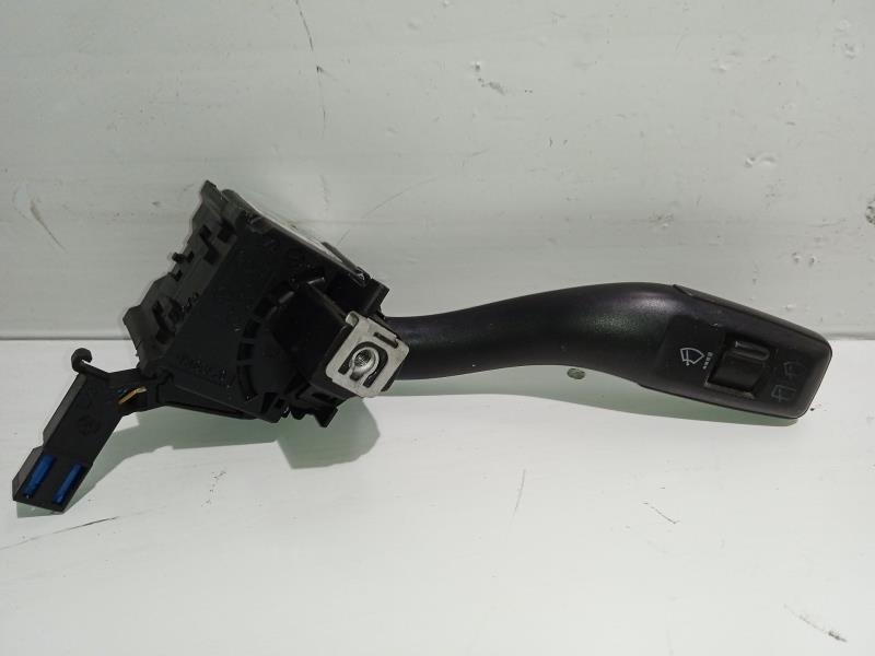 Commodo d'essuie glaces AUDI A3 (8P1) 1.9 TDI Diesel - 1
