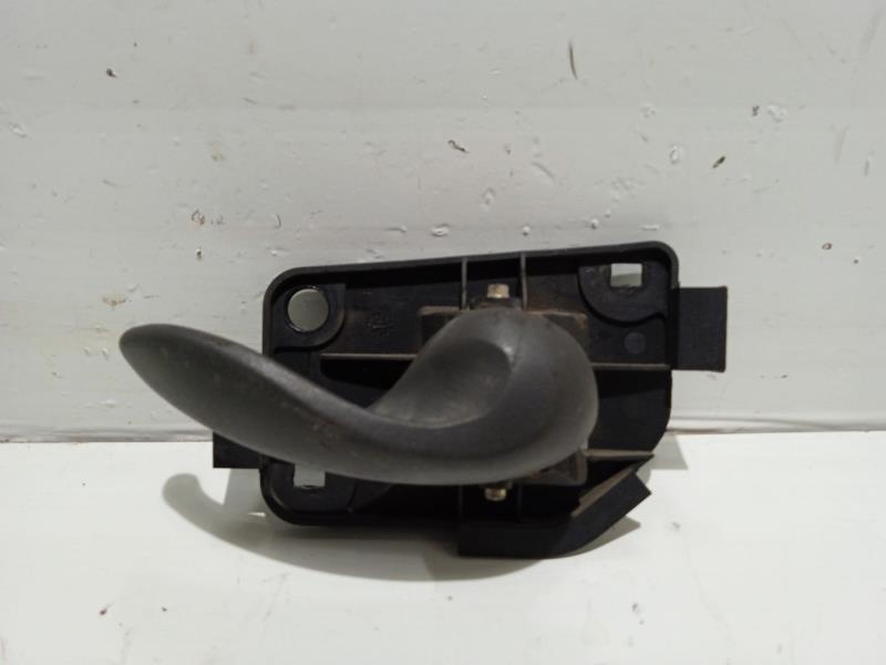Maniglia interna anteriore destra FIAT PUNTO BERLINA (188) 1.2 8V ELX Gasolina - 1