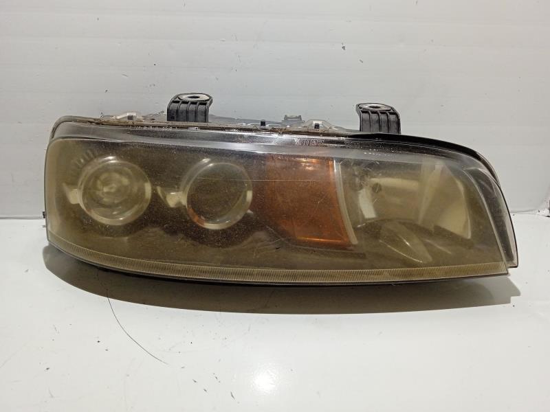 Gruppo ottico anteriore principale destro (luci)(faro) FIAT PUNTO BERLINA (188) 1.2 8V ELX Gasolina - 1