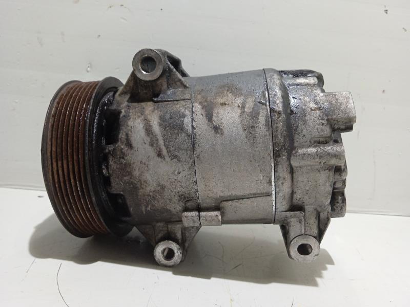 Compresseur clim RENAULT SCENIC II 1.9 dCi Diesel Diesel - 1