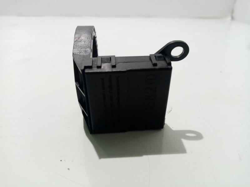 Antenne FORD FOCUS I (DAW, DBW) 1.6 16V Flexifuel Essence - 1