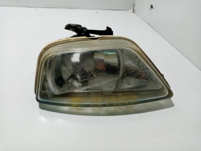 Fendinebbia sinistro (luce) FORD FOCUS I (DAW, DBW) 1.6 16V Flexifuel Gasolina - 1