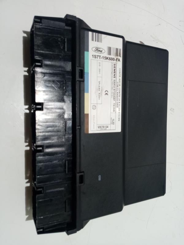 Module électronique FORD FOCUS I (DAW, DBW) 1.6 16V Flexifuel Essence - 1