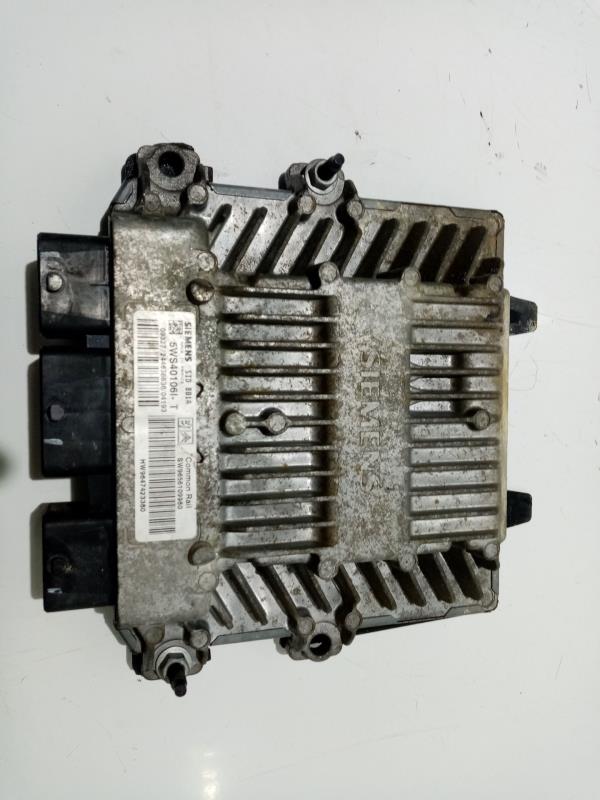 Calculateur moteur CITROËN XSARA BERLINA * Essence - 1