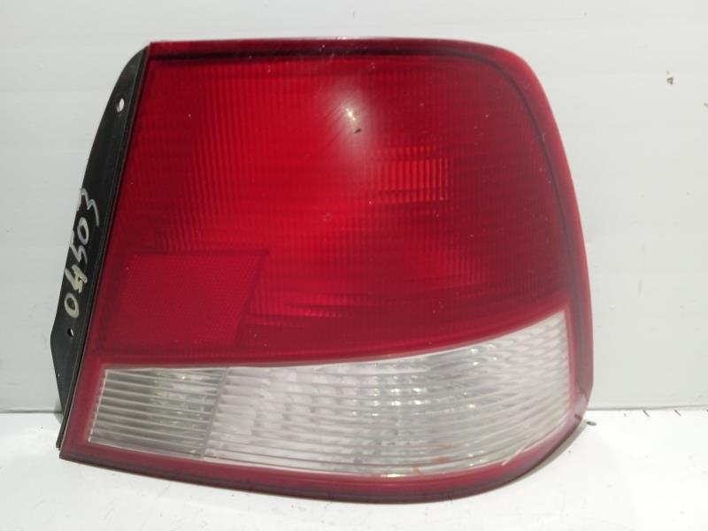 Fanale posteriore principale destro (luci) HYUNDAI ACCENT (LC) 1.3 CAT Gasolina - 1