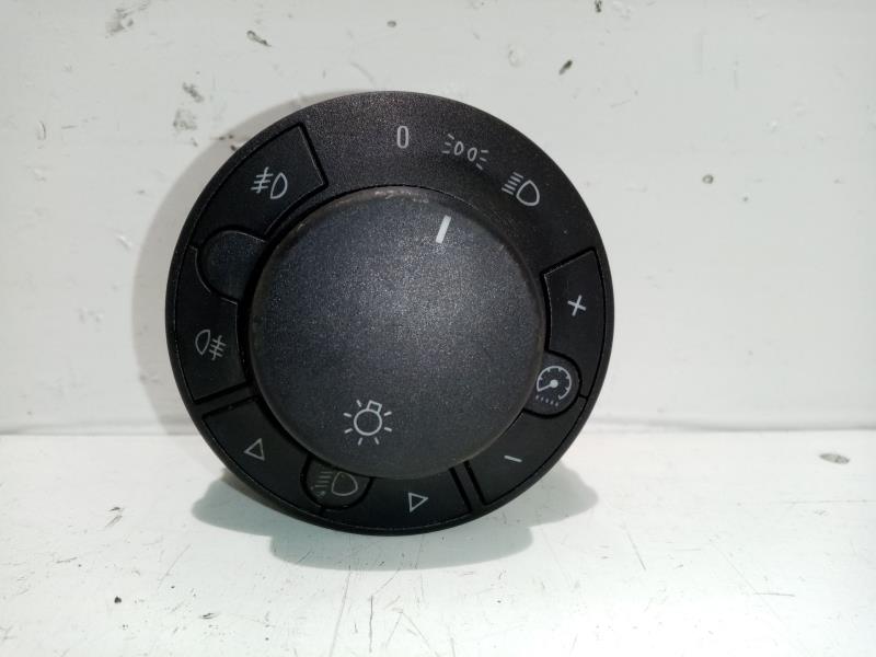 Commodo phare OPEL CORSA D (S07) 1.2 Essence - 1
