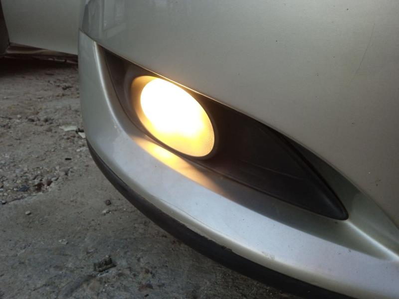 Fendinebbia destro (luci) TOYOTA AURIS (_E15_) 1.4 D-4D Diésel - 1