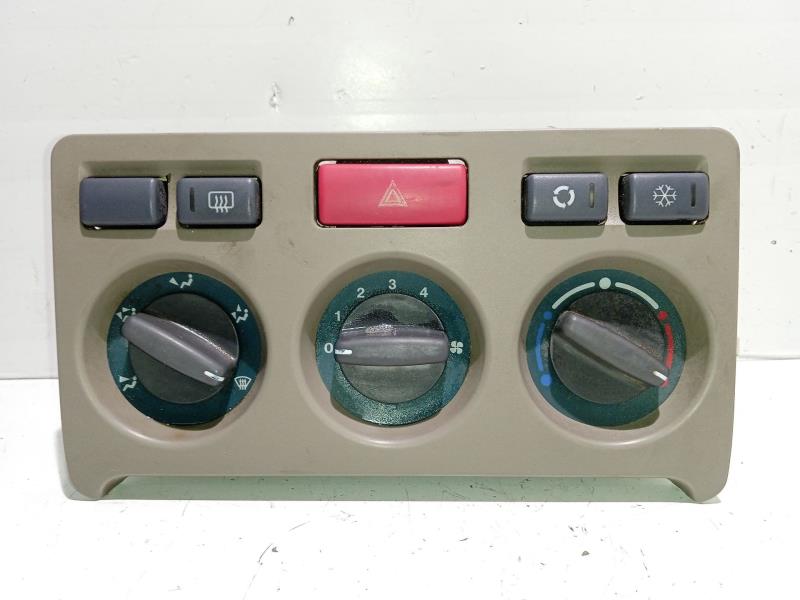 Commande chauffage LAND ROVER FREELANDER I (L314) 2.0 DI 4x4 Diesel - 1