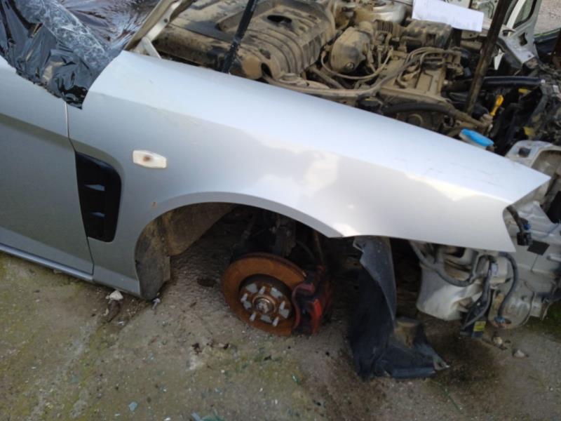 Parafango anteriore destro HYUNDAI COUPE II (GK) 1.6 16V Gasolina - 1
